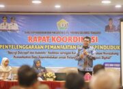 Kadis Kominfo Sultra Jadi Narasumber dalam Rapat Koordinasi Penyelenggaraan Pemanfaatan Data Kependudukan