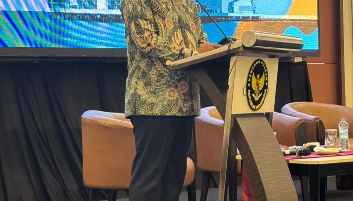 Marsda TNI Eko Dono Indarto Buka Seminar Literasi Digital