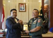 Pengda JMSI Sultra Serahkan Penghargaan kepada Danrem 143/HO