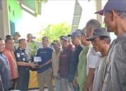 Bupati Konawe Serahkan Bantuan 500 Bibit Alpukat, Dorong Peningkatan Pertanian