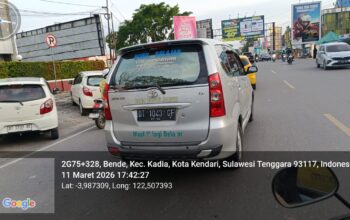 Lembaga Kursus YPA Handayani Disorot Setelah Mobilnya Diduga Membuat Kemacetan di Jalan Umum