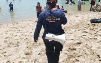 Pantai Tamborasi Kolaka Kian Aman dan Ramah Keluarga