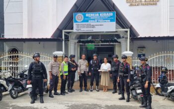 Polres Parepare Amankan Ibadah Minggu Paskah, Jamin Umat Beribadah dengan Khidmat