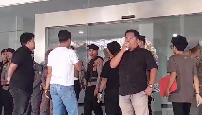 Aliansi Rakyat Bersatu Laporkan Dugaan Suap MBG, Seret Nama Anggota DPRD Sulbar 