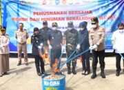 Kapolda Sulsel Hadiri Pemusnahan Rokok dan Miras Ilegal Senilai Rp48,6 Miliar