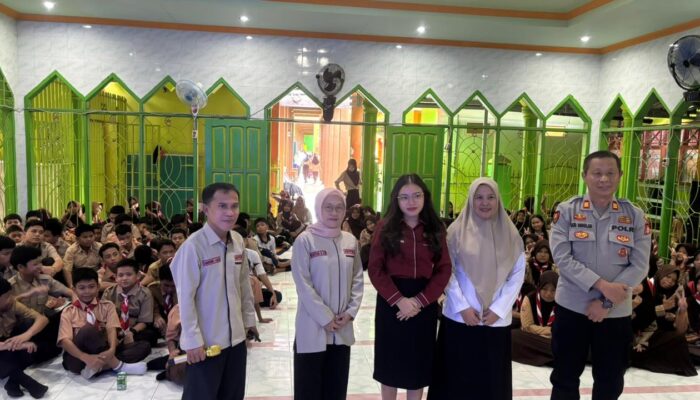 Polres Parepare Masuk Sekolah, AKP Said Abdullah Ajak Siswa Taat Hukum