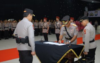 Mutasi di Polda Sulsel: Wakapolda, Dirreskrimum dan Dirreskrimsus Resmi Diganti
