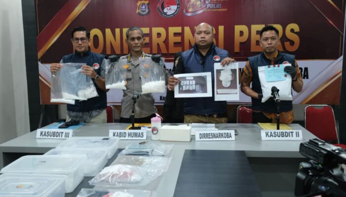 Polda Sultra Sita 3 Kg Sabu, Dua Tersangka Ditangkap dan 30 Ribu Jiwa Terselamatkan