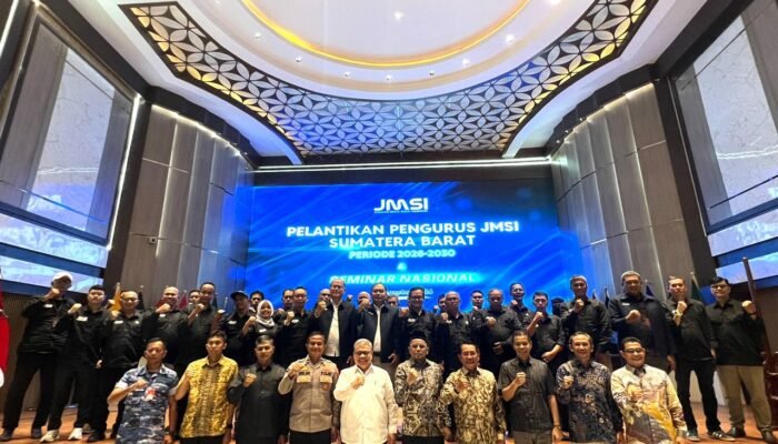 Pelantikan JMSI Sumbar 2026: Perkuat Barisan Media Siber, Lima Tokoh Raih JMSI Awards