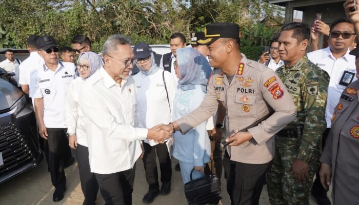 Kapolresta Kendari Hadiri Rembuk Tani Bersama Menko Pangan di Konawe Selatan